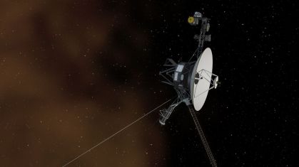 Voyager 2 opera além da heliosfera, a bolha de campos magnéticos e partículas do sol que se estende muito além da órbita de Plutão