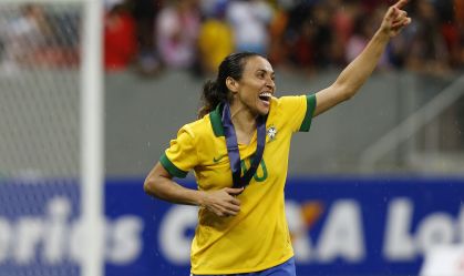 Marta com a camisa da Seleção Brasileira