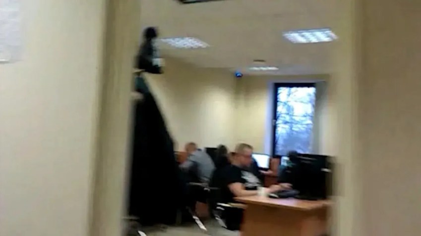 Vídeo secreto de dentro da Internet Research Agency mostrou trolls russos trabalhando em 2018 / Andrey Soshnikov