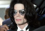 Diretor diz que fãs de Michael Jackson ignoram evidências de abuso