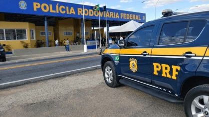 Viatura e base da Polícia Rodoviária Federal (PRF)