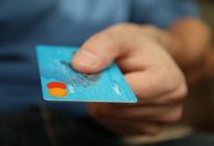 Alta no rendimento dos trabalhadores pode ser fator de preocupação com inflação, dizem especialistas