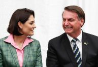 Bolsonaro e Michelle teriam decidido por silêncio à PF após serem informados de que Cid fez confissões, dizem fontes