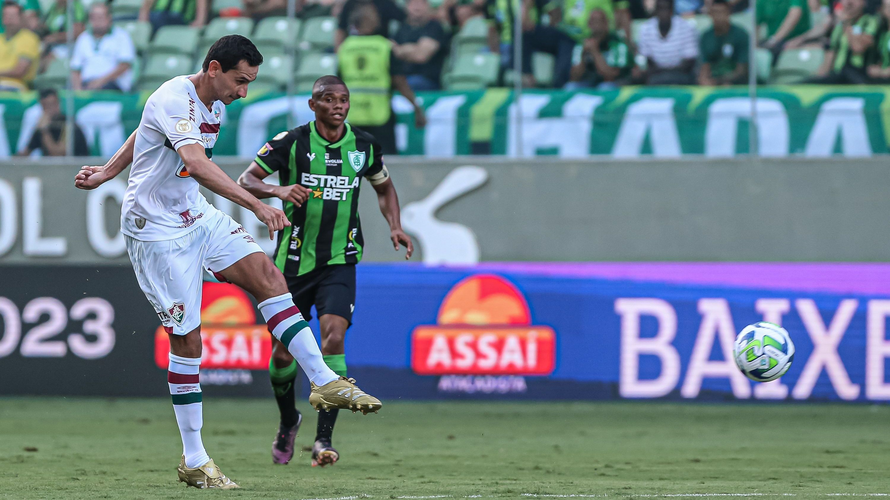 Fluminense venceu o América com tranquilidade no primeiro turno