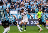 Grêmio vence Fluminense, e Diniz perde antes da primeira convocação pela Seleção