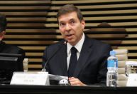 Presidente da Fiesp pede teto de 25% para o IVA em evento com Lira e Pacheco