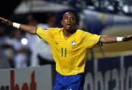STF forma maioria para manter Robinho na prisão