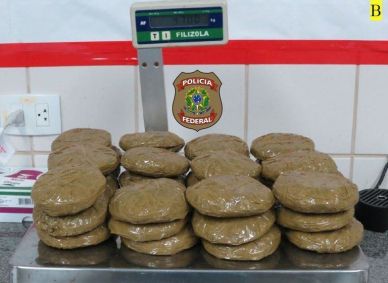 Homem sueco de 78 anos foi preso com 4,7 quilos de cocaína no aeroporto de Natal, na sexta-feira (18)