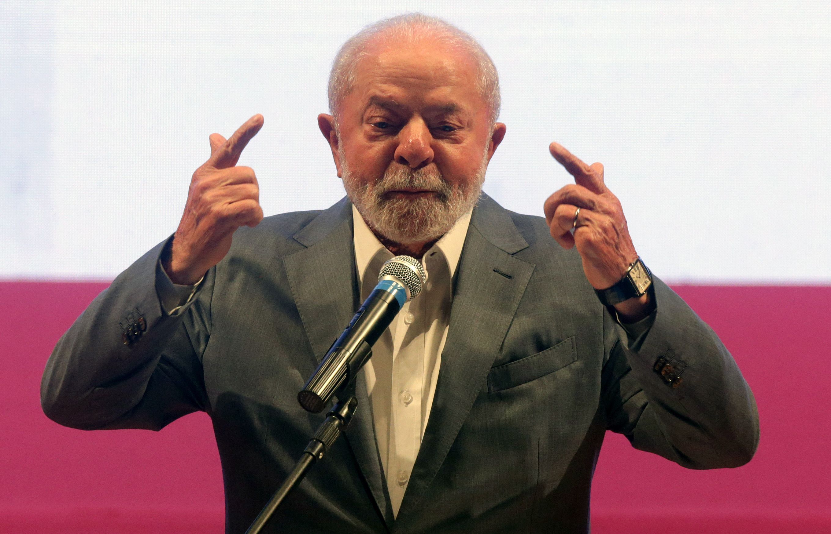 O presidente da República, Luiz Inácio Lula da Silva (PT), participa da cerimônia de lançamento do novo Programa de Aceleração do Crescimento (PAC) realizada no Theatro Municipal do Rio de Janeiro, no centro da cidade, em 11 de agosto de 2023.