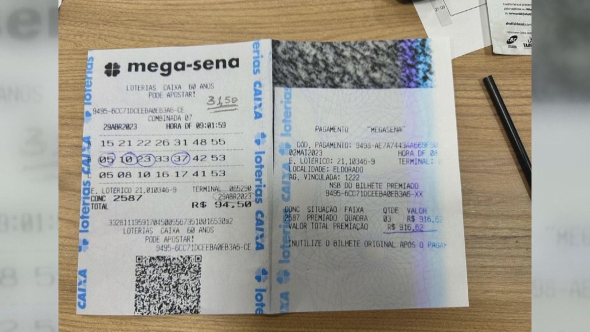 Bilhete de loteria de Jair Bolsonaro / Reprodução/CNN