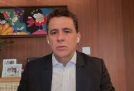 Desgaste de Bolsonaro mina capital político de Michelle, diz analista à CNN