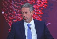 Lira ouviu líderes ao defender rito regimental sobre prisão de Brazão