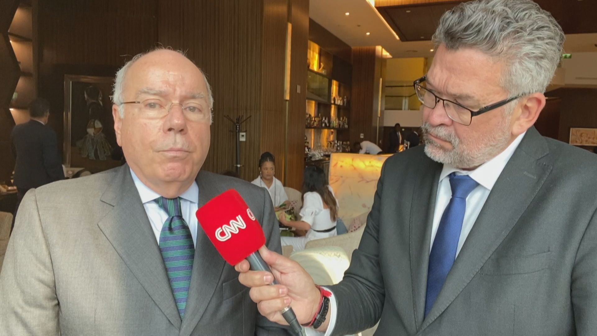 Ministro das Relações Exteriores, Mauro Vieira, falou com exclusividade à CNN