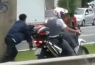 Justiça de SP eleva para R$ 50 mil indenização a homem negro amarrado em moto por PM