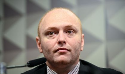 CPMI procura hacker Walter Delgatti para propor delação premiada