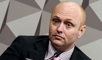 Defesa alega ameaças e Moraes monitora segurança do “hacker de Araraquara”