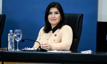 A ministra do Planejamento, Simone Tebet, durante posse do novo presidente do IBGE, Marcio Pochmann