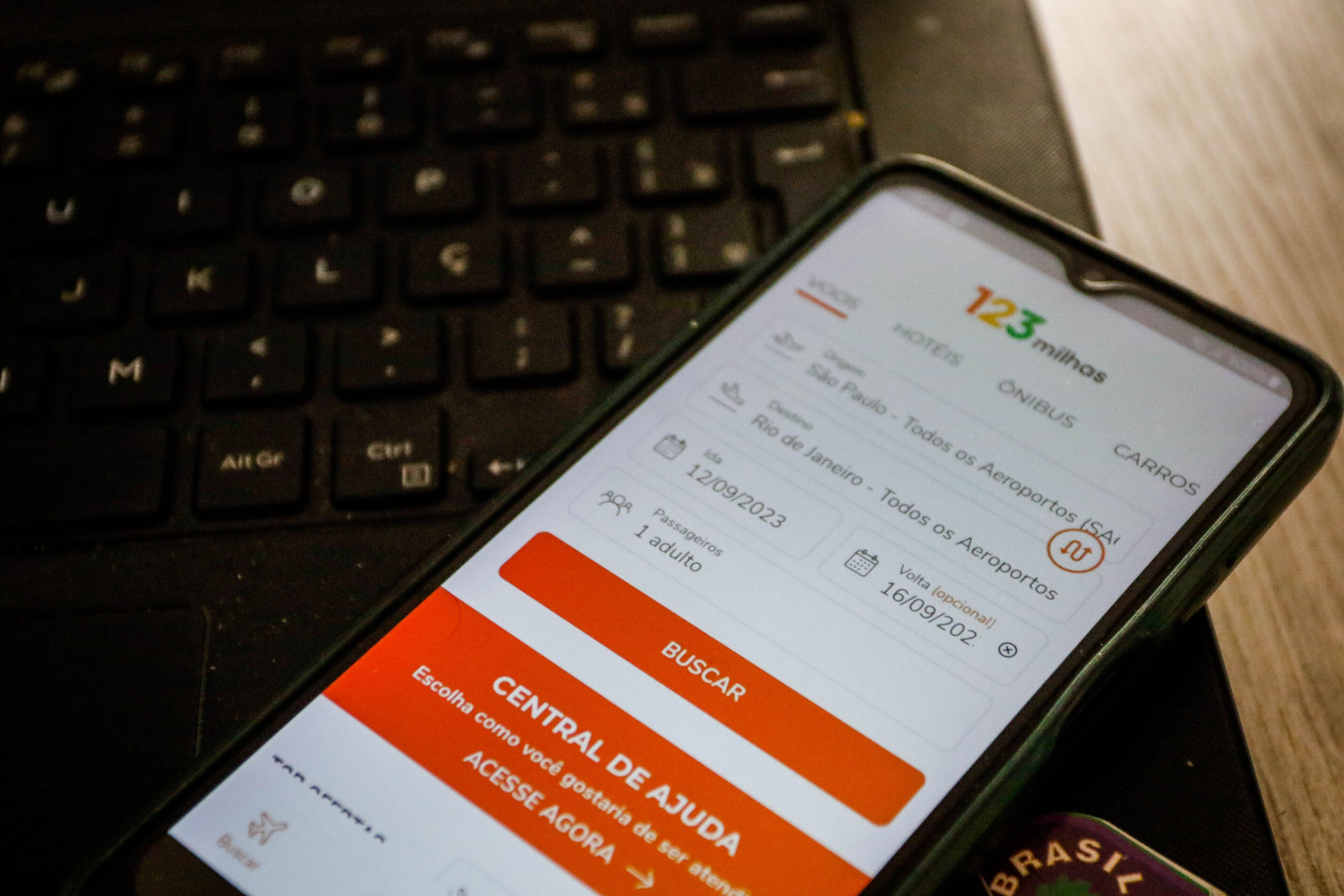 123 MILHAS SUSPENDE PACOTES DE VIAGENS