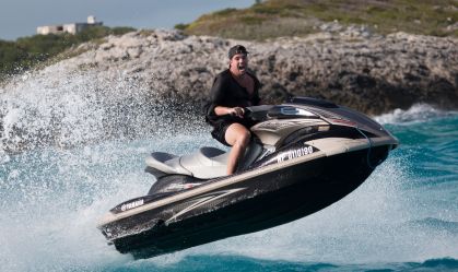 Fyre Festival: após deixar prisão, organizador anuncia nova edição e diz que pré-venda a R$ 2,5 mil esgotou