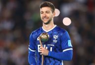 Eduardo Paes tenta convencer mulher de Vietto, alvo do Vasco, a morar no Rio de Janeiro