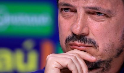 Vini Jr. é cortado da Seleção Brasileira, e Fernando Diniz define substituto