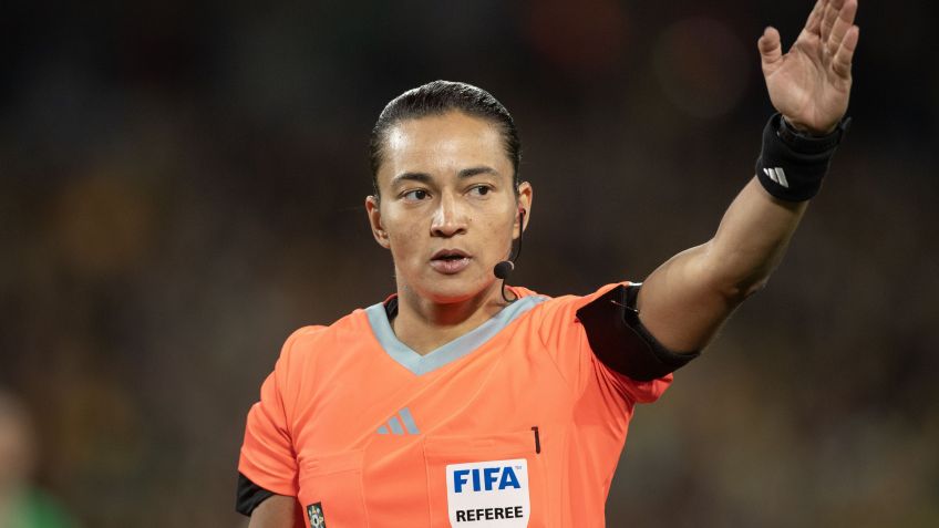 Edina Alves Batista em jogo entre Austrália e Irlanda pela Copa do Mundo Feminina em Sydney, Australia • Joe Prior/Getty Images