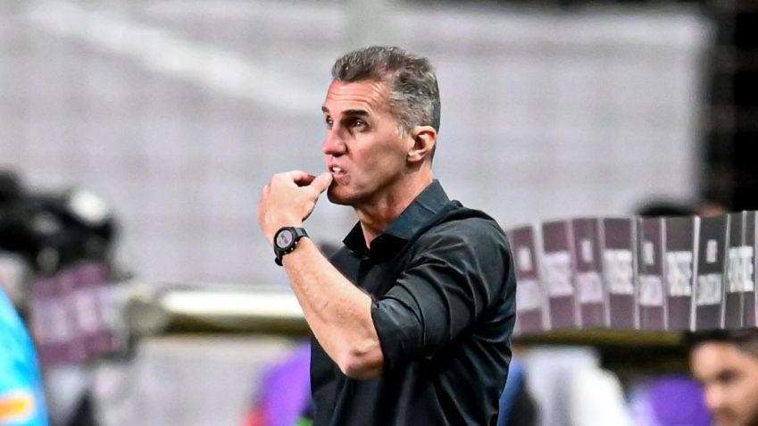 Vagner Mancini fez 97 jogos com o América-MG. Ganhou 38, perdeu 38 e empatou 21 partidas. / Gledston Tavares/Getty Images