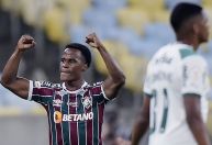 João Martins é expulso, e Palmeiras perde para o Fluminense no Maracanã