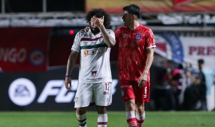 Marcelo chora após causar lesão gravíssima em jogador do Argentinos Juniors