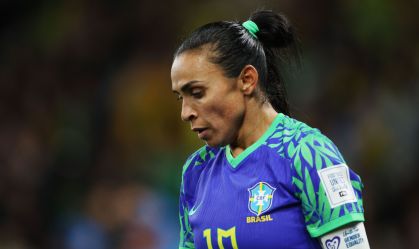 Pela primeira vez desde 2019, Brasil fica fora do top-10 no ranking do futebol feminino