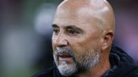 Sampaoli segue em pauta, mas Santos mantém comissão por relação com Neymar
