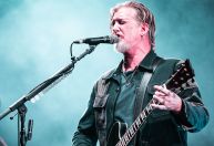 The Town: Queens of the Stone Age cancela show e roqueiros se revoltam; veja reações