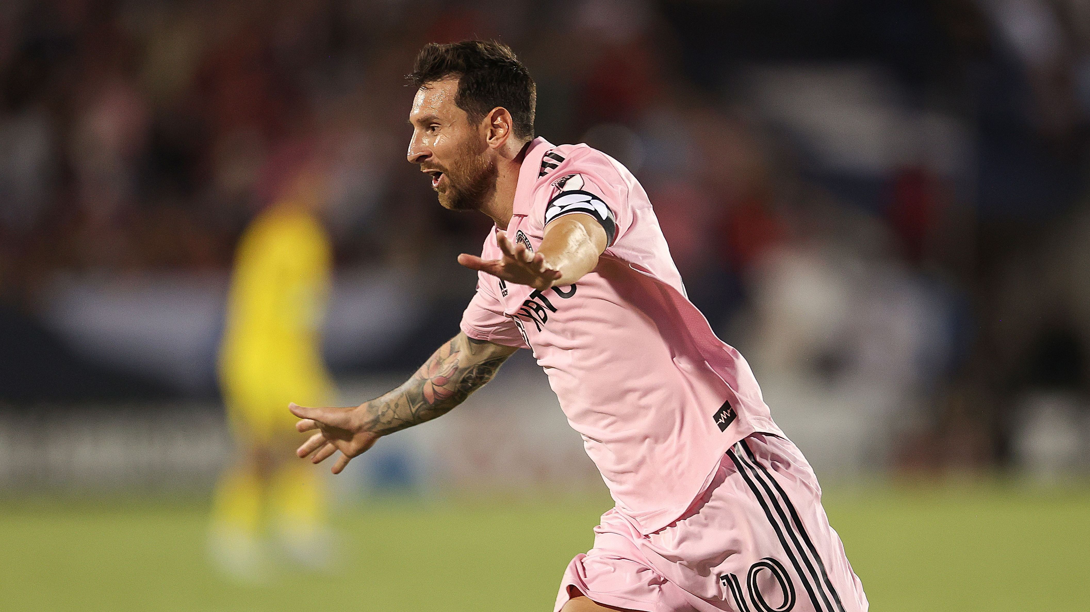 Lionel Messi celebra gol do Inter Miami contra o FC Dallas