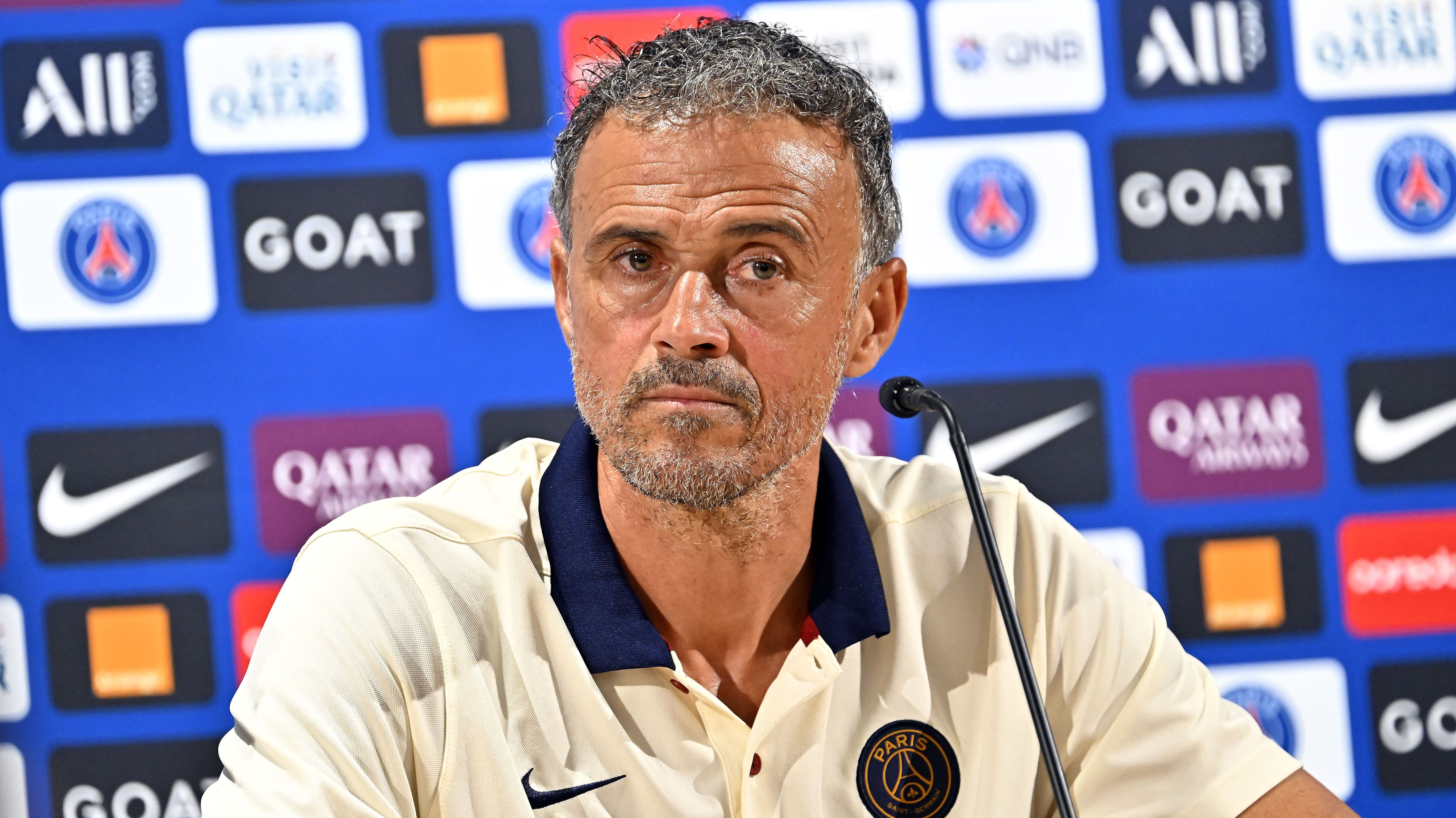 Luis Enrique, técnico do PSG, falou sobre a situação de Neymar no clube