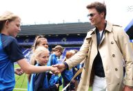 Tom Brady pé quente! Ex de Gisele assiste a vitória de seu clube na 2ª divisão inglesa