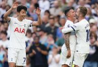 Tottenham coloca United na “roda” e vence a primeira após saída de Harry Kane