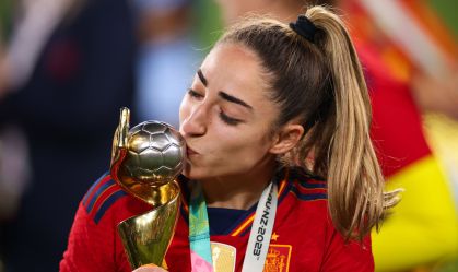 Heroína da Espanha na Copa diz sentir raiva por beijo de Rubiales ofuscar o título mundial