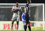 Em noite de Lucas e Rato, São Paulo domina Corinthians e está na final da Copa do Brasil