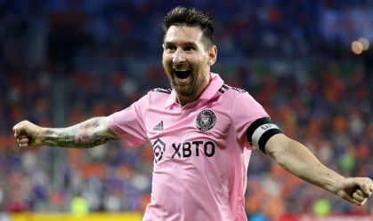 Jogador ironiza presença de famosos em jogos de Messi; saiba quem