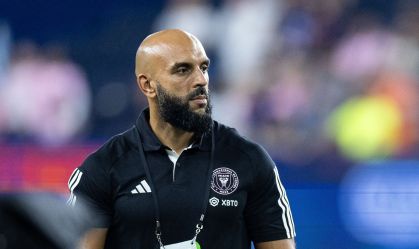 Yassine Chueko, segurança de Messi, evitou que torcedor chegasse perto do craque
