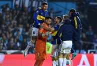 Romero brilha nos pênaltis, Boca elimina Racing e vai enfrentar o Palmeiras na Libertadores
