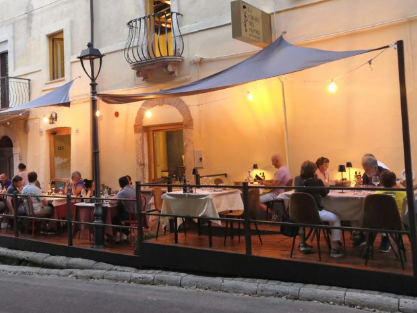 Família americana abre restaurante na Itália
