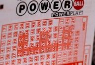 Por: TheLotter – Brasileiros jogam para concorrer ao prêmio de R$ 2 bilhões da Powerball dos EUA