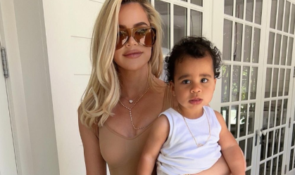 Khloé Kardashian altera nome do filho após um ano do seu nascimento; entenda