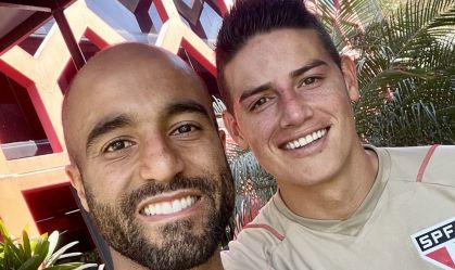 Lucas e James Rodríguez após treino no CT da Barra Funda