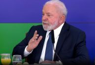 Lula quer discutir preços das passagens com companhias aéreas