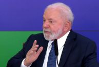 Zelensky e Putin não têm planos de parar a guerra, diz Lula
