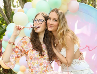 Anne Marie, filha de Schynaider Moura, morre aos 16 anos