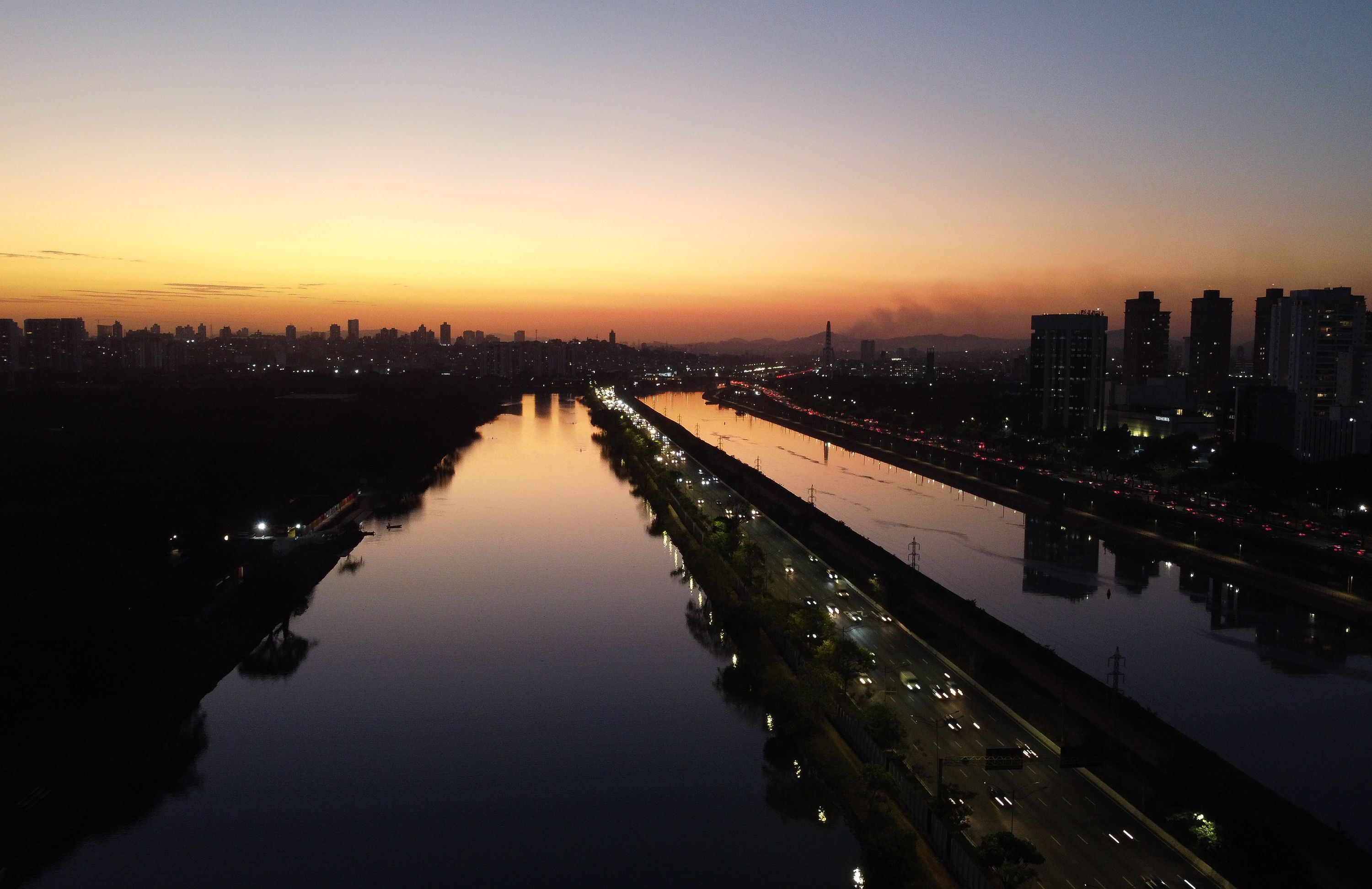 PÔR DO SOL EM SÃO PAULO