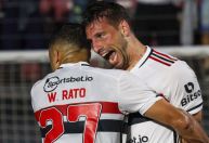 São Paulo tenta terceira virada seguida em mata-mata